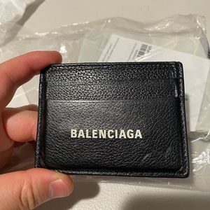 Balenciaga men’s cash card holder in black grain calfskin white logo
